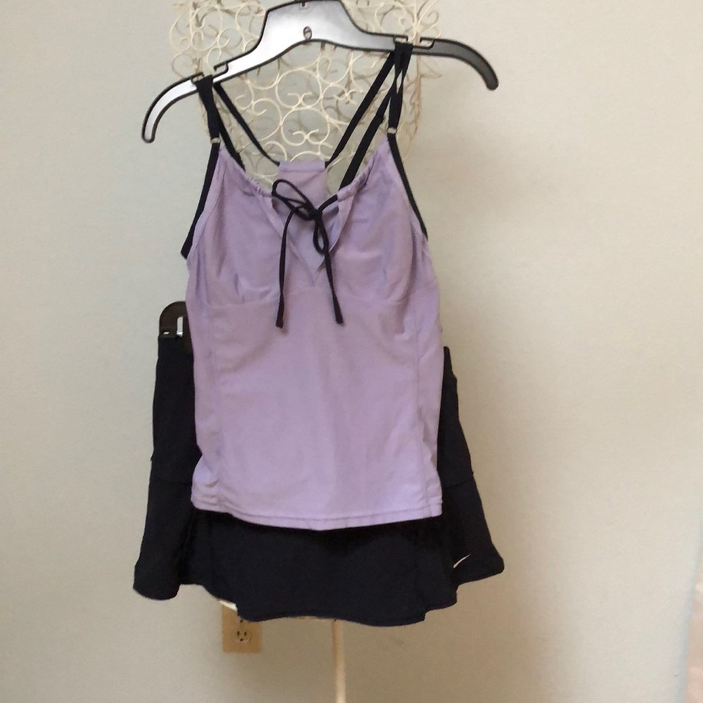 Nike tennis skort and shirt SET